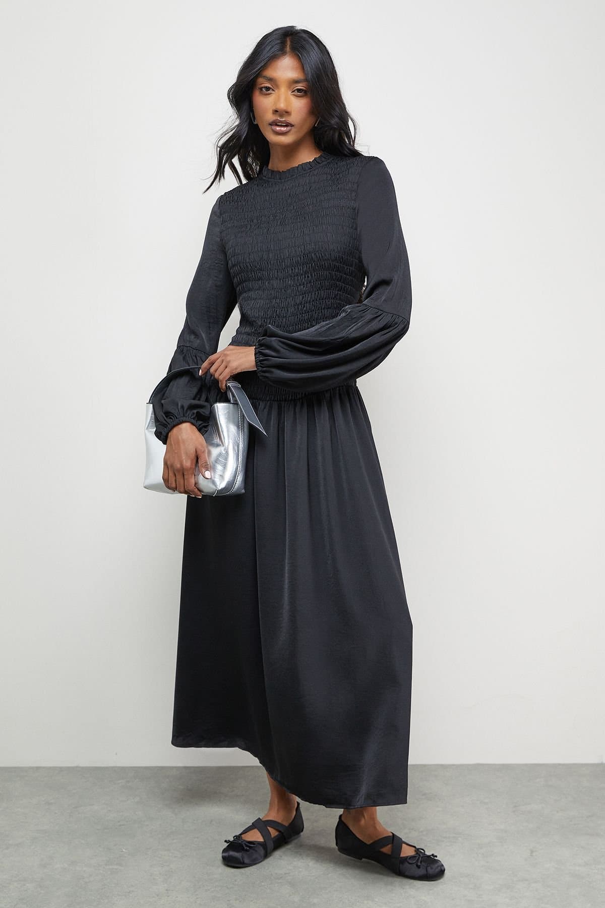 Warehouse Warehouse Women's Satin Shirred Bodice Balloon Sleeve Midi Dress in Black