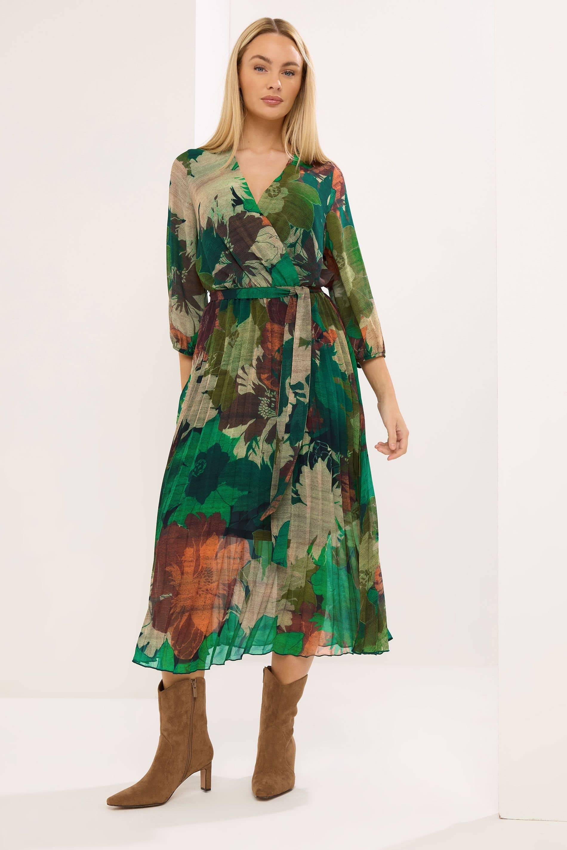 Star By Julien Macdonald Star by Julien Macdonald Women's Abstract Pleated Dress in Olive