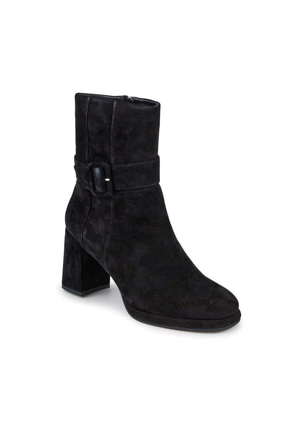 Jones Bootmaker Jones Bootmaker Women's Lauralie Block-Heeled Leather Boots in Black