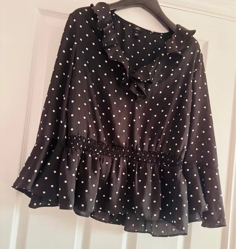 River Island River island 14 peplum plunge polka dot top party holiday wedding same day post