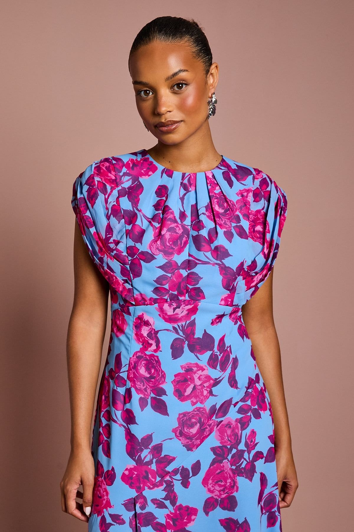 Coast Coast Women's Petite Short Sleeve Chiffon Midi Dress in Blue - 4