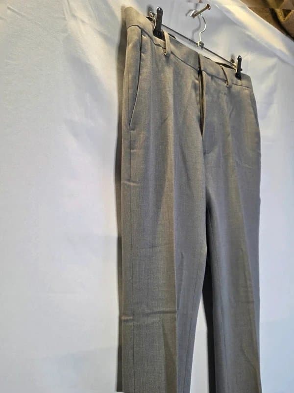 ASOS Design ASOS Design grey Super Skinny smart trousers w28 L32 BNWT Slim Formal Work Pants