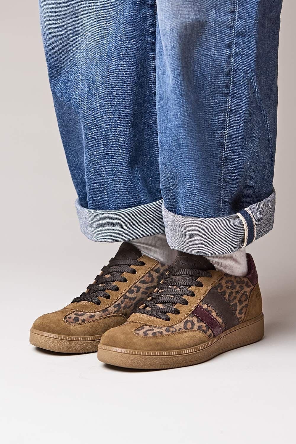 Moshulu Moshulu Women's 'Jess' Colourful trainers in Brown