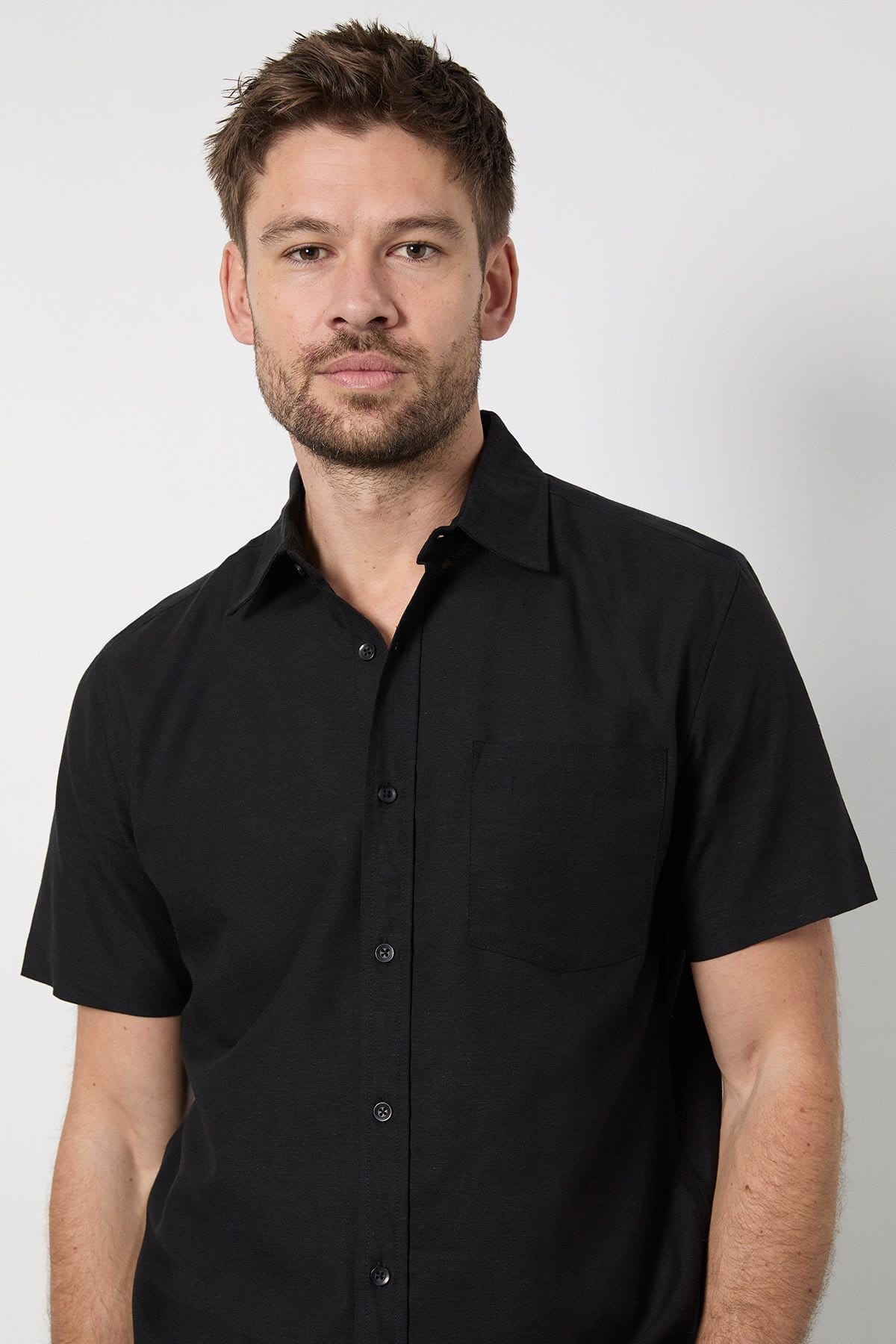 Burton Burton Men's Black Linen Blend Short Sleeve Shirt - 4