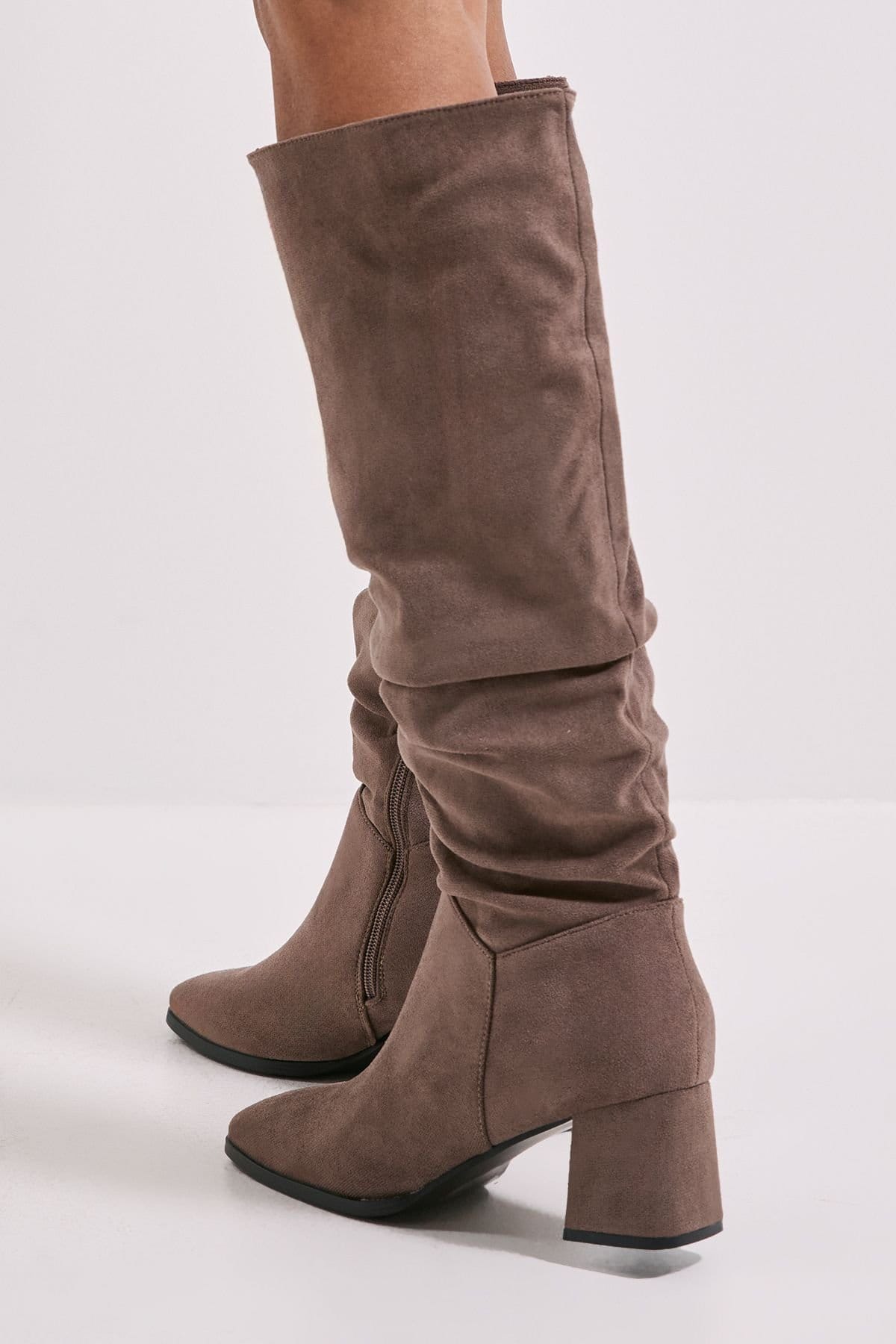 Dorothy Perkins Dorothy Perkins Women's Carla Faux Suede Ruche Medium Block Heel Knee Boots in Mocha - 4