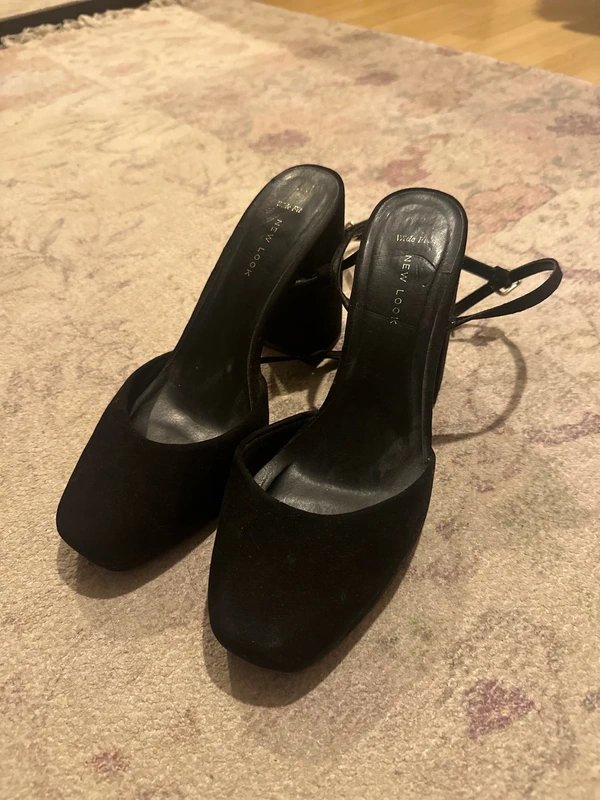 New Look Velvet heels - 1