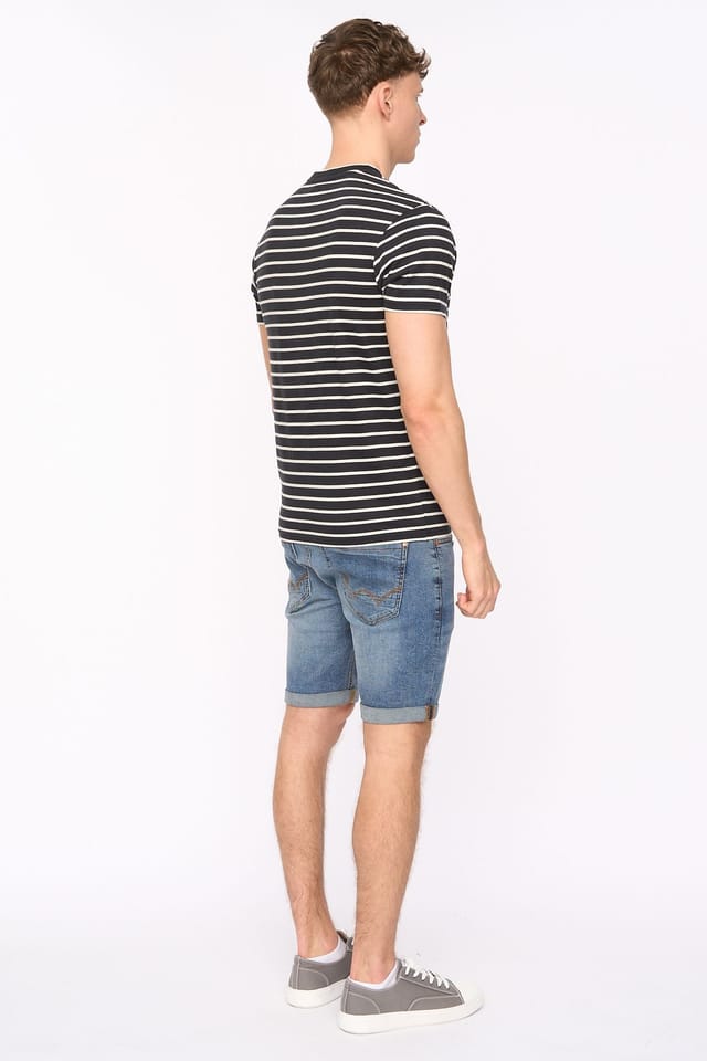 Duck&Cover Duck&Cover Men's Danversity Striped Cotton T-Shirt with Chest Pocket in Black - 3