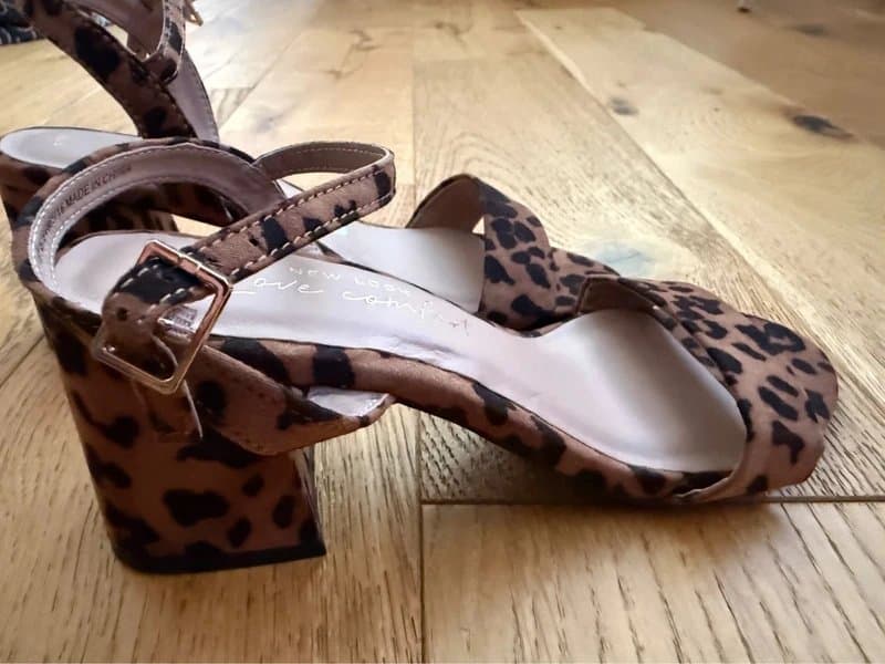 New Look New Look leopard print block heel sandals – size 5 (EU 38)
