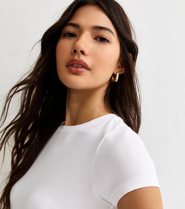 New Look Women's White Crew Neck Short Sleeve Bodysuit New Look - 2