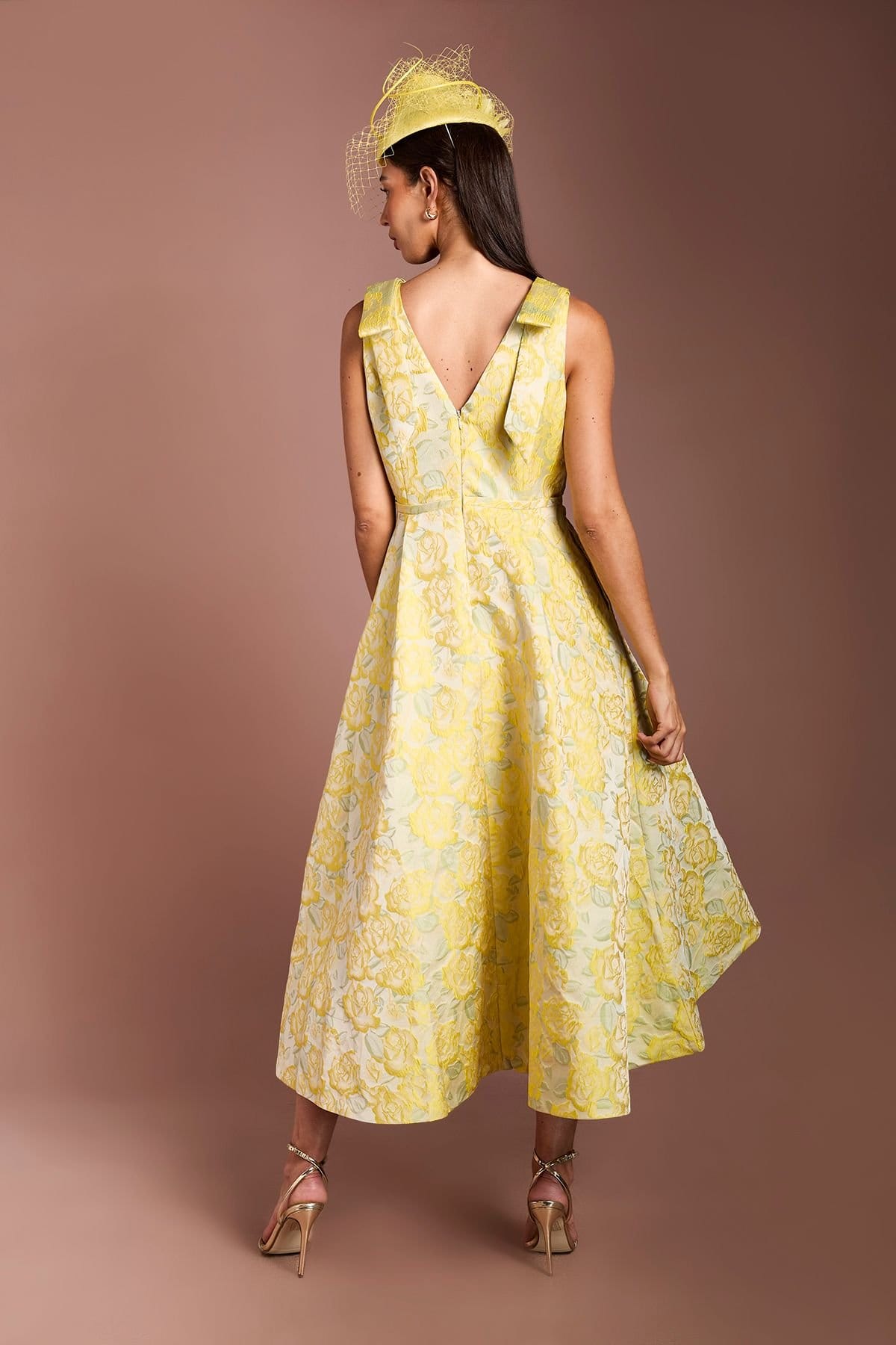 Coast Coast Women's Lisa Tan Bow Shoulder Jacquard Midi Dress in Yellow - 4