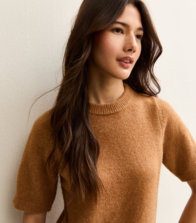 New Look Women's Tan Short Sleeve Midweight Knit T-Shirt New Look - 2