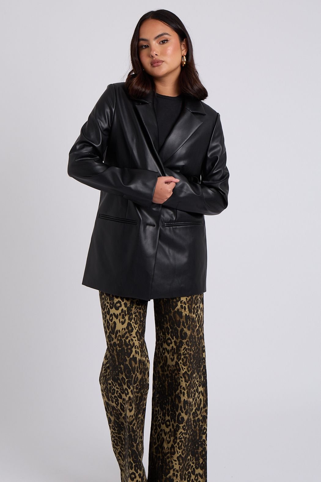 Urban Bliss Urban Bliss Women's PU Blazer in Black - 2