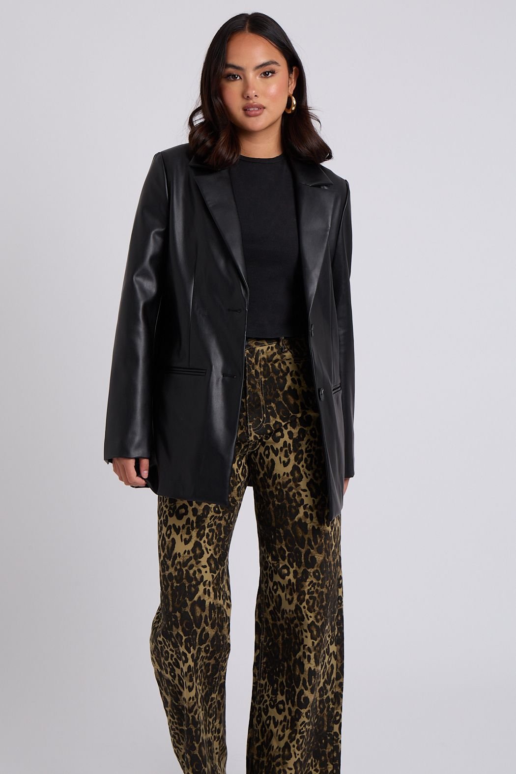 Urban Bliss Urban Bliss Women's PU Blazer in Black - 3