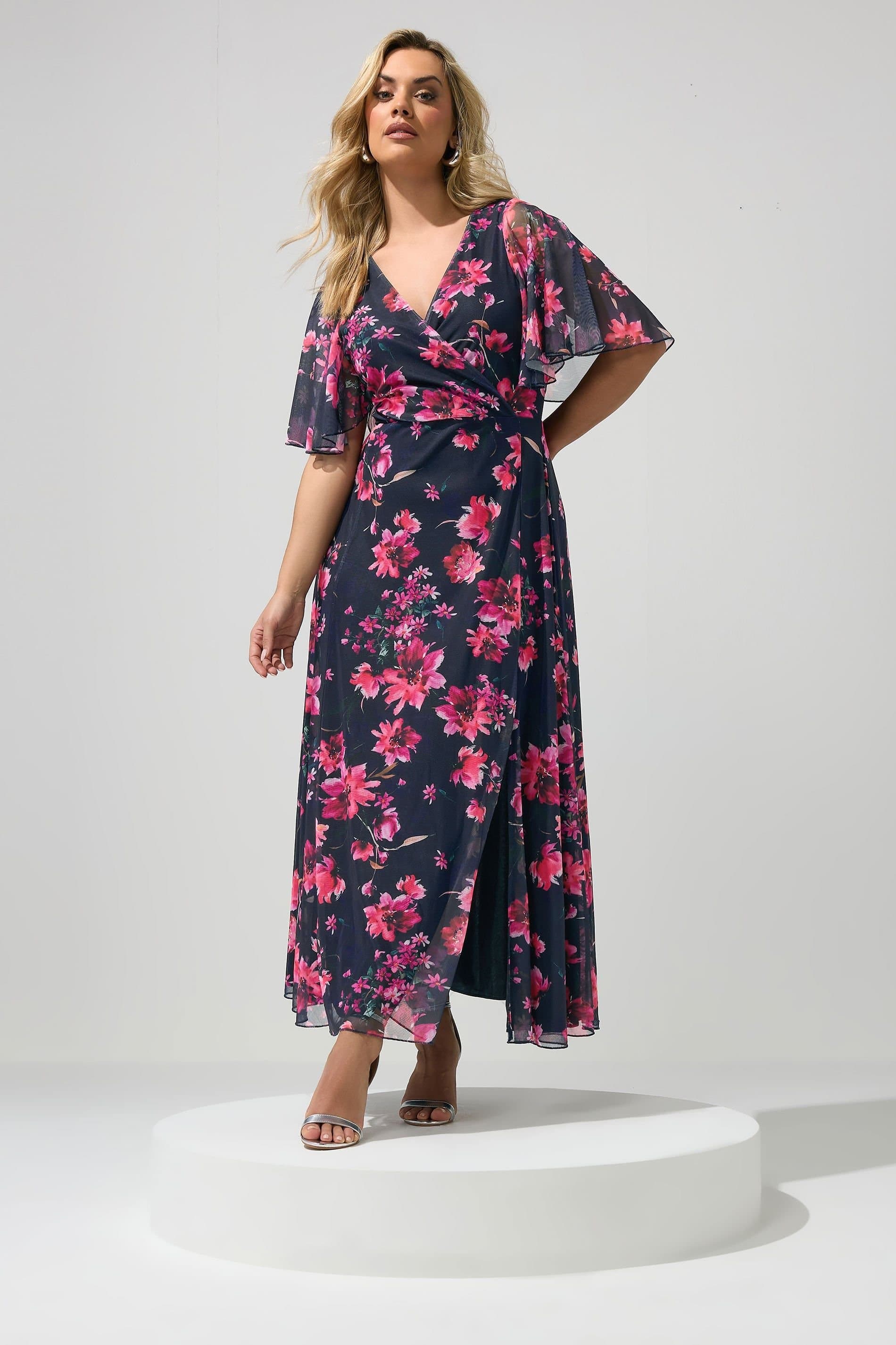 Yours Yours Women's Floral Angel Sleeve Maxi Dress in Dark Navy