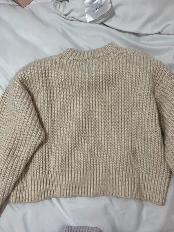 Bershka Beige knit jumper / sweater