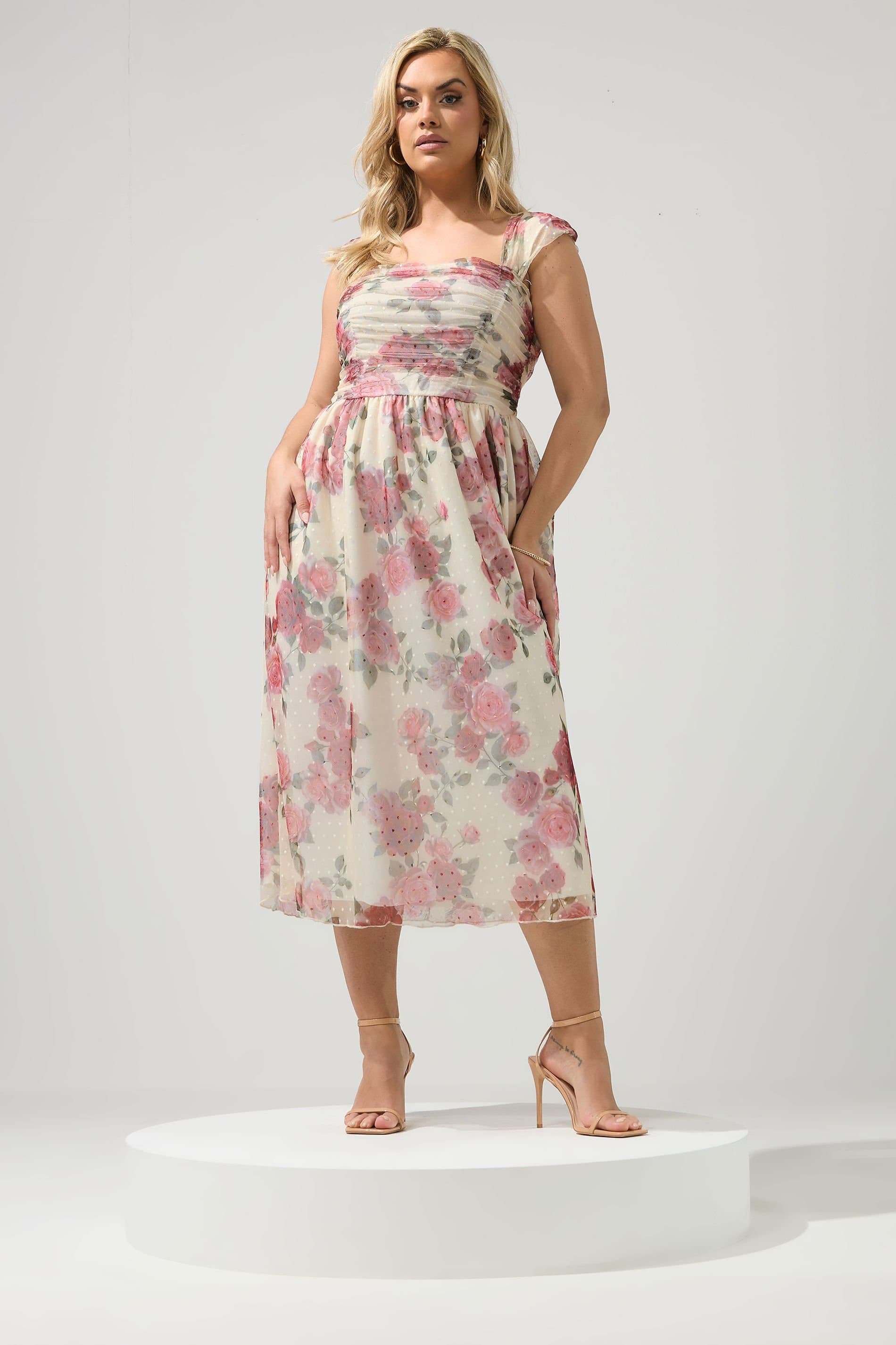 Yours Yours Women's Floral Mesh Skater Dress in Off-White