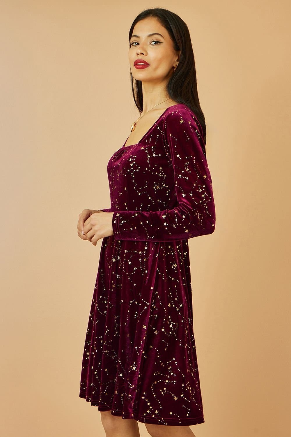 Yumi Yumi Women's Burgundy Star Foil Print Long Sleeve Skater Dress