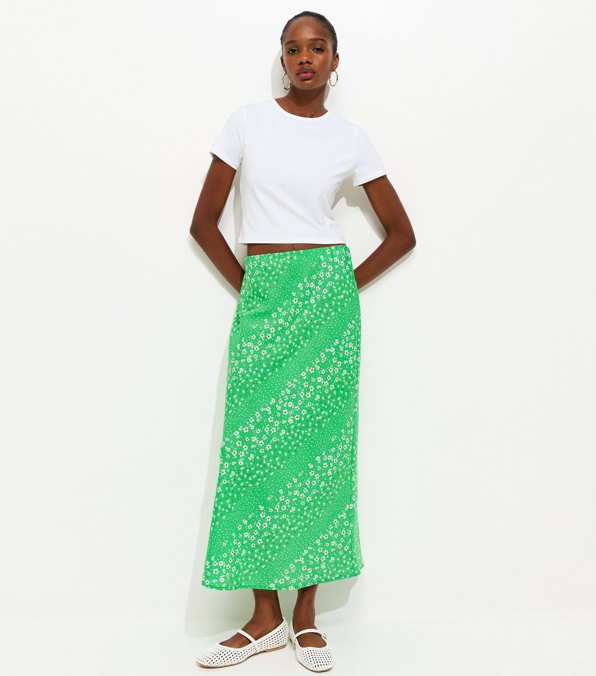 Women's Green Floral Print Crepe Bias Cut Midi Skirt New Look