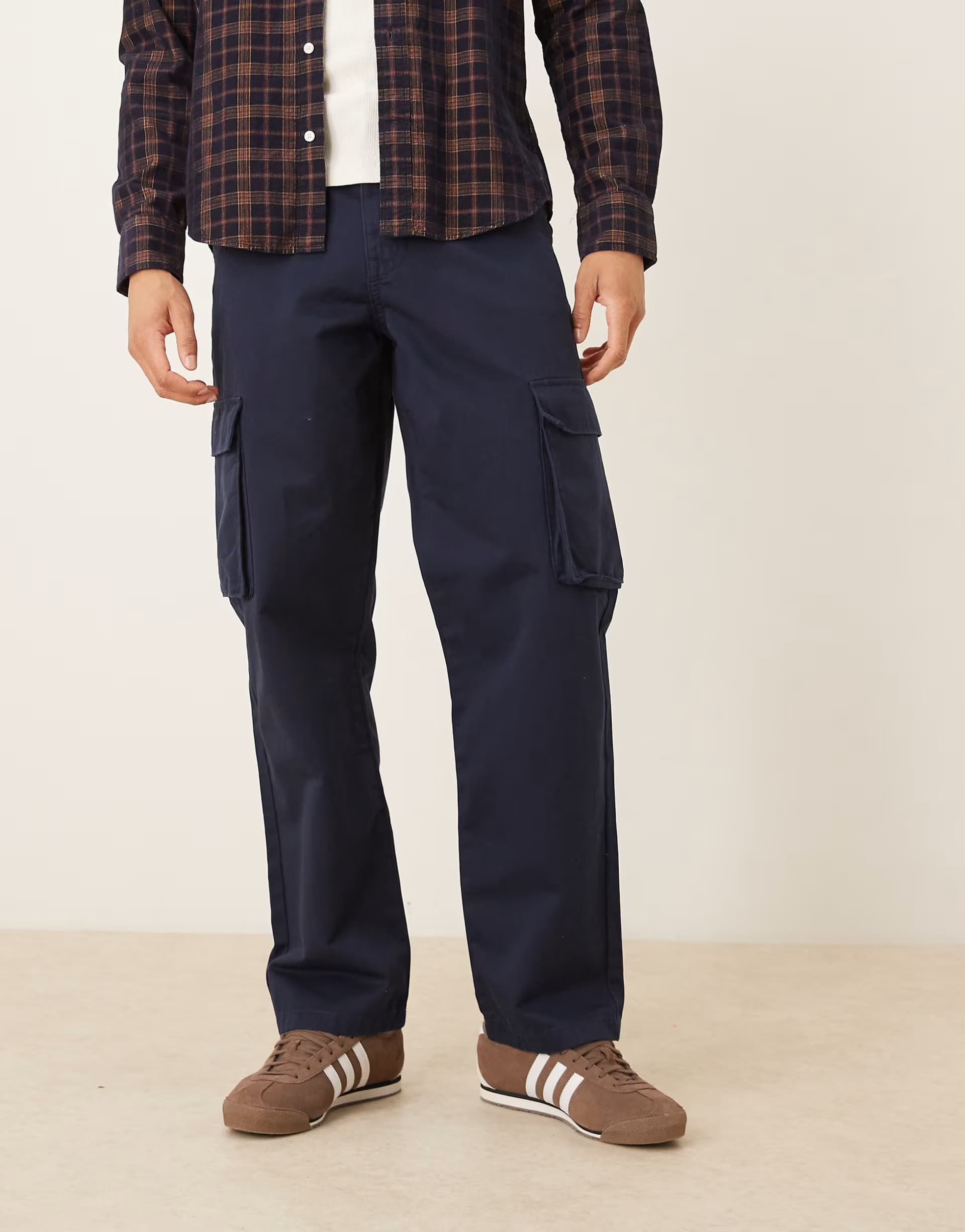 ASOS ASOS DESIGN baggy cargo trousers in navy