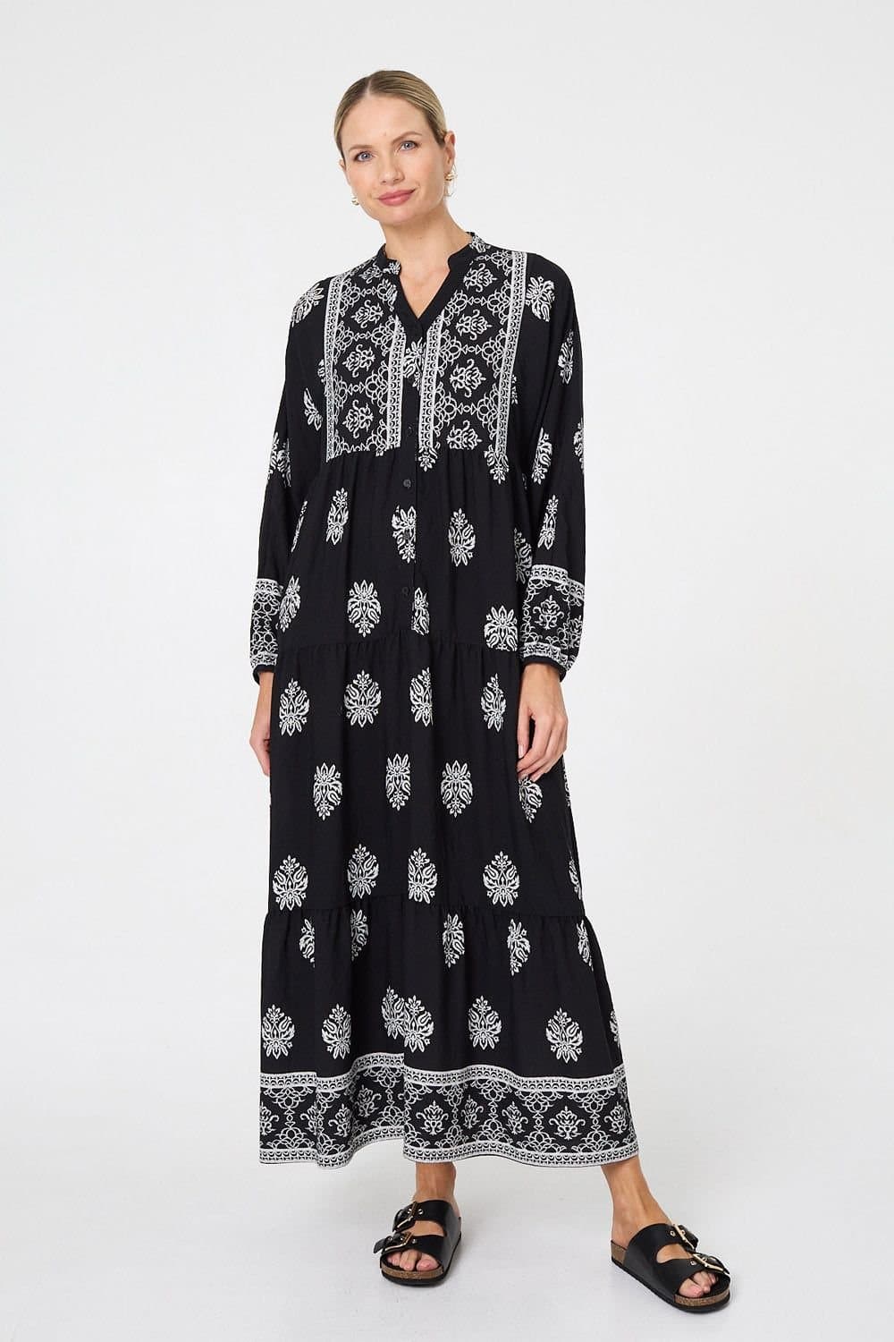 Izabel London Izabel London Women's Border Print Tier Long Sleeve Maxi Dress in Black