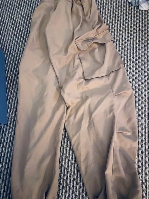 Cargo Beige parachute / cargo trousers