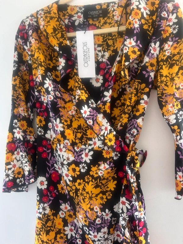 Outrageous Fortune Lovely floral dress - 1