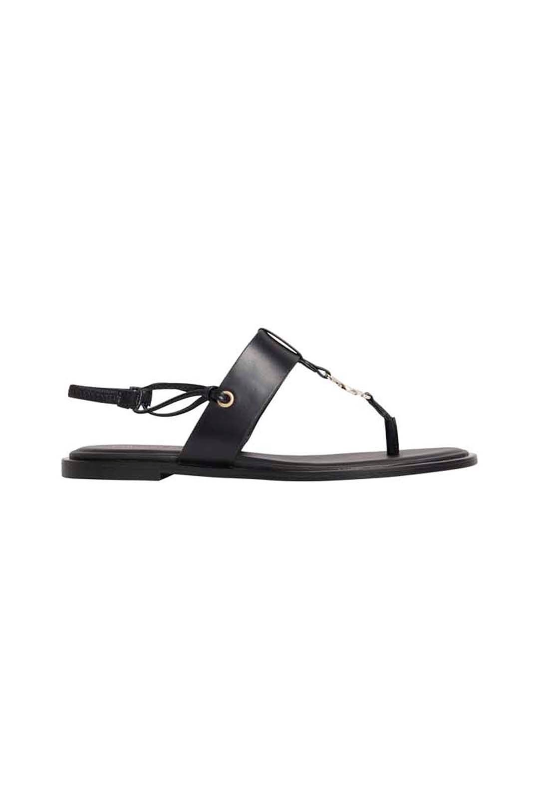 Calvin Klein Calvin Klein Women's Round Flat Sndl Thong Lth Hdw Triple Black