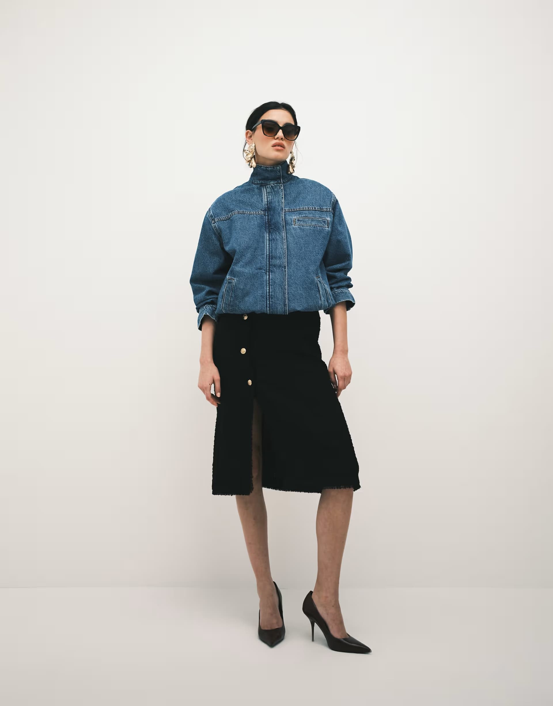 ASOS ASOS DESIGN low rise midi length boucle skirt in black