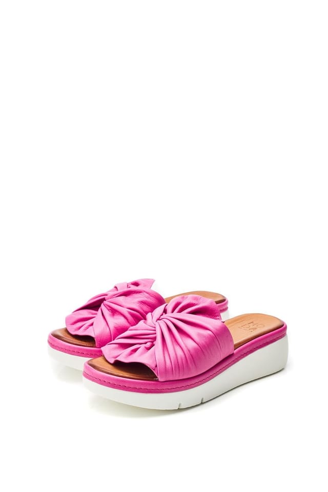Moda In Pelle Moda In Pelle Women's 'Ollin' Leather Flatforms in Pink - 2