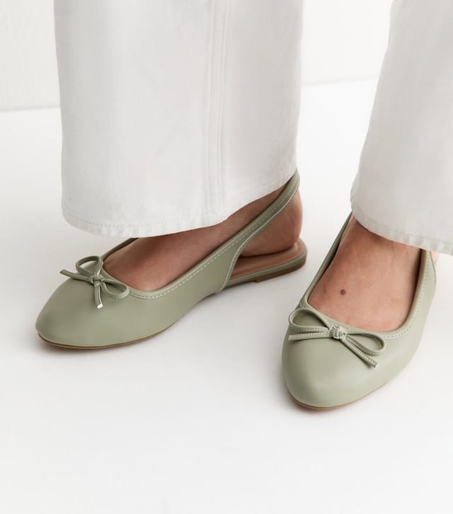 New Look Women's Wide Fit Faux Leather Light Green Slingback Ballet Pumps Vegan New Look - 2