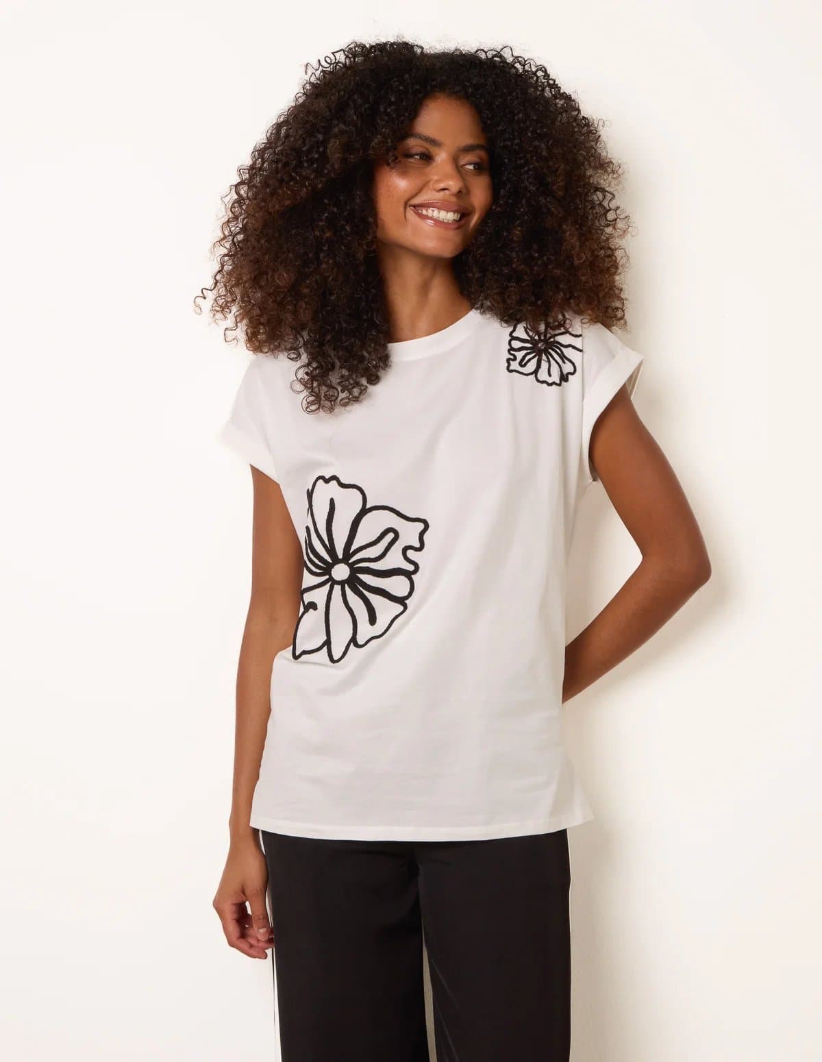 Blue Vanilla T-Shirt With Big Floral Embroidery