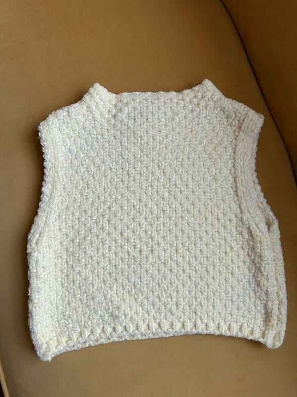 Bershka Light Yellow Chunky-Knit Sweater Vest