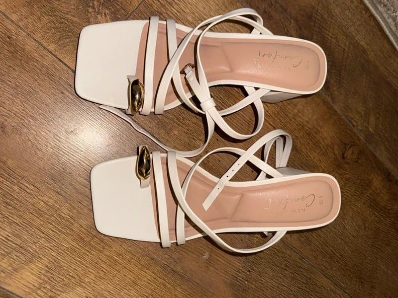 New Look Cream heeled sandals