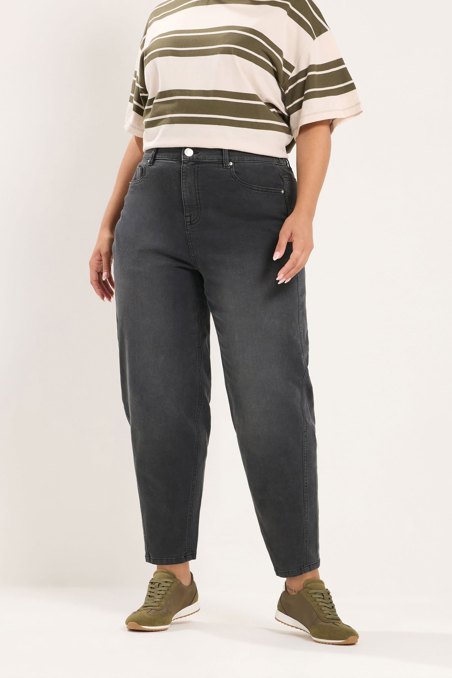 Yours Plus Size Washed Black Barrel Leg Jeans