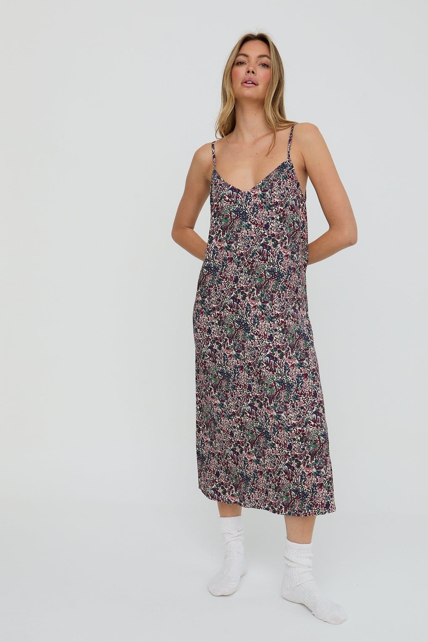 Lily and Lionel Lily and Lionel Women's Rosie V-Neck Forest Floral Print Nightie In Multi