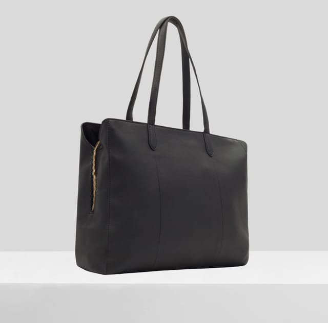 Paul Costelloe Paul Costelloe Women's Catania Leather Shoulder Bag in Black - 3