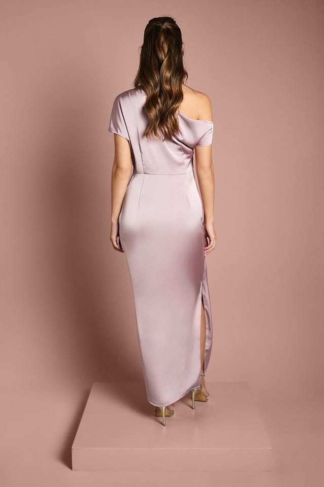 Coast Coast Women's Satin Ruched Detail Off-The Shoulder Maxi Bridesmaid Dress in Blush - 3