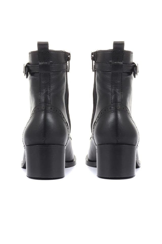 Jones Bootmaker Jones Bootmaker Women's Madie Heeled Leather Ankle Boots in Black - 3