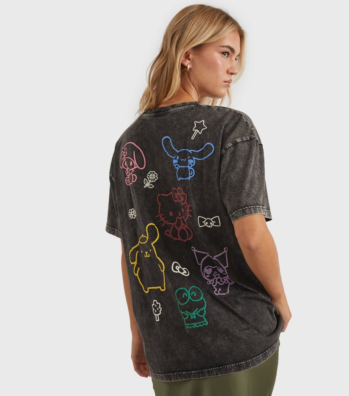 Skinnydip Women's Mid Grey Hello Kitty and Friends T-Shirt Skinnydip New Look