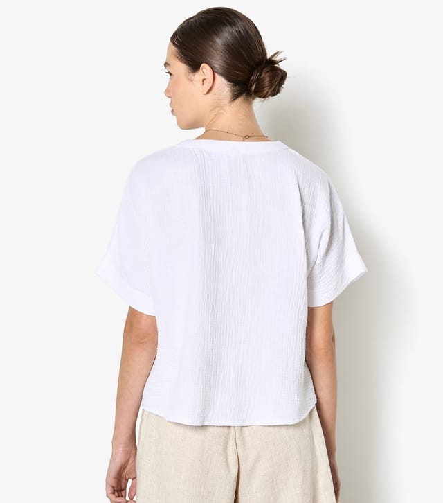 Apricot Women's White Textured Weave Collarless Shirt Apricot New Look - 2