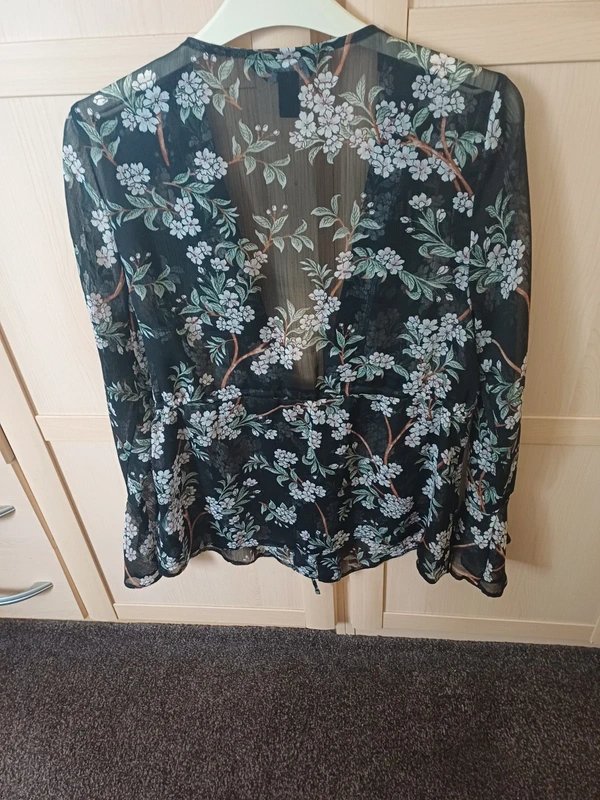 New Look Ladies chiffon tie waist over top - 1