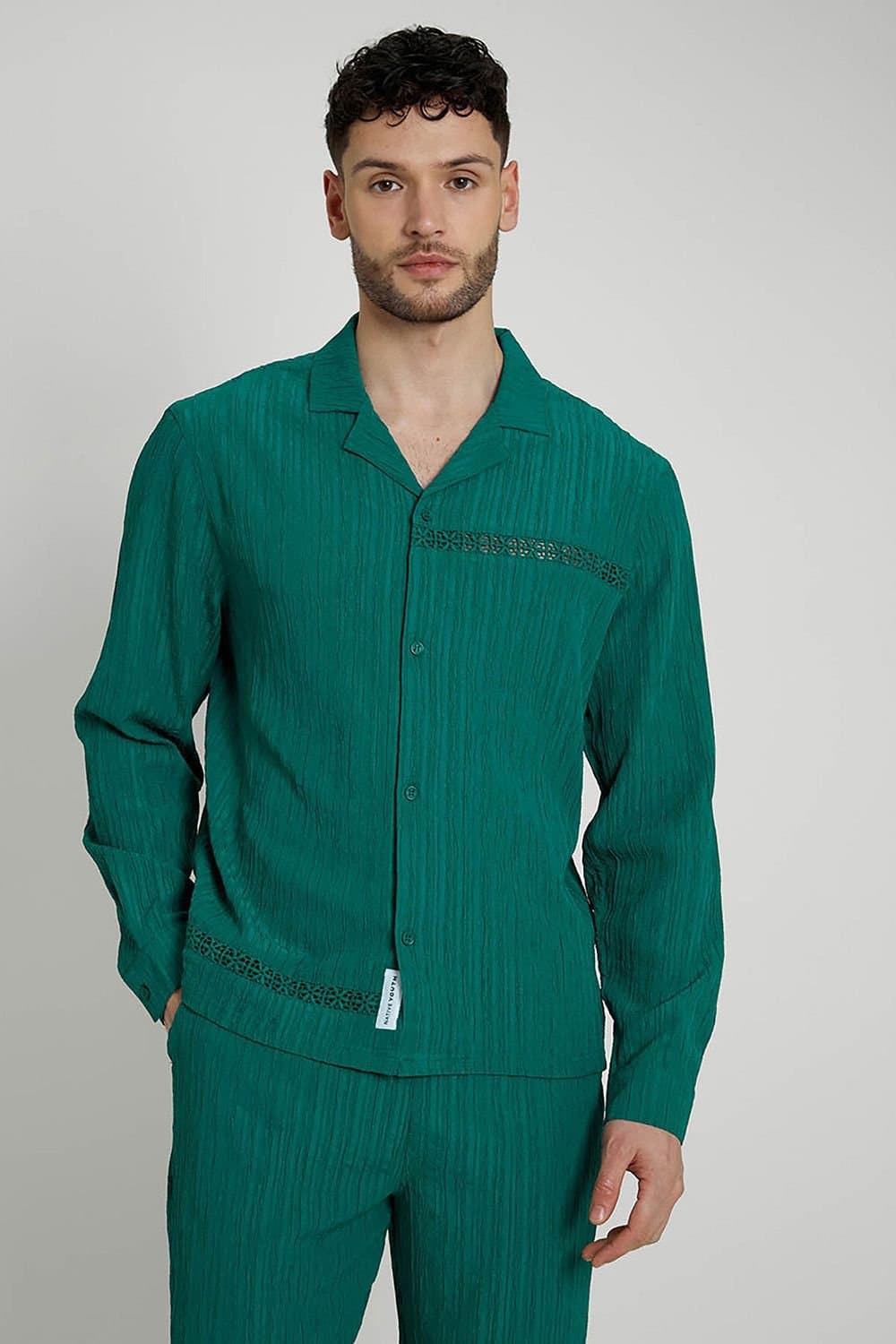 Native Youth Native Youth Men's Long Sleeve Seersucker Broderie Relaxed Shirt in Green