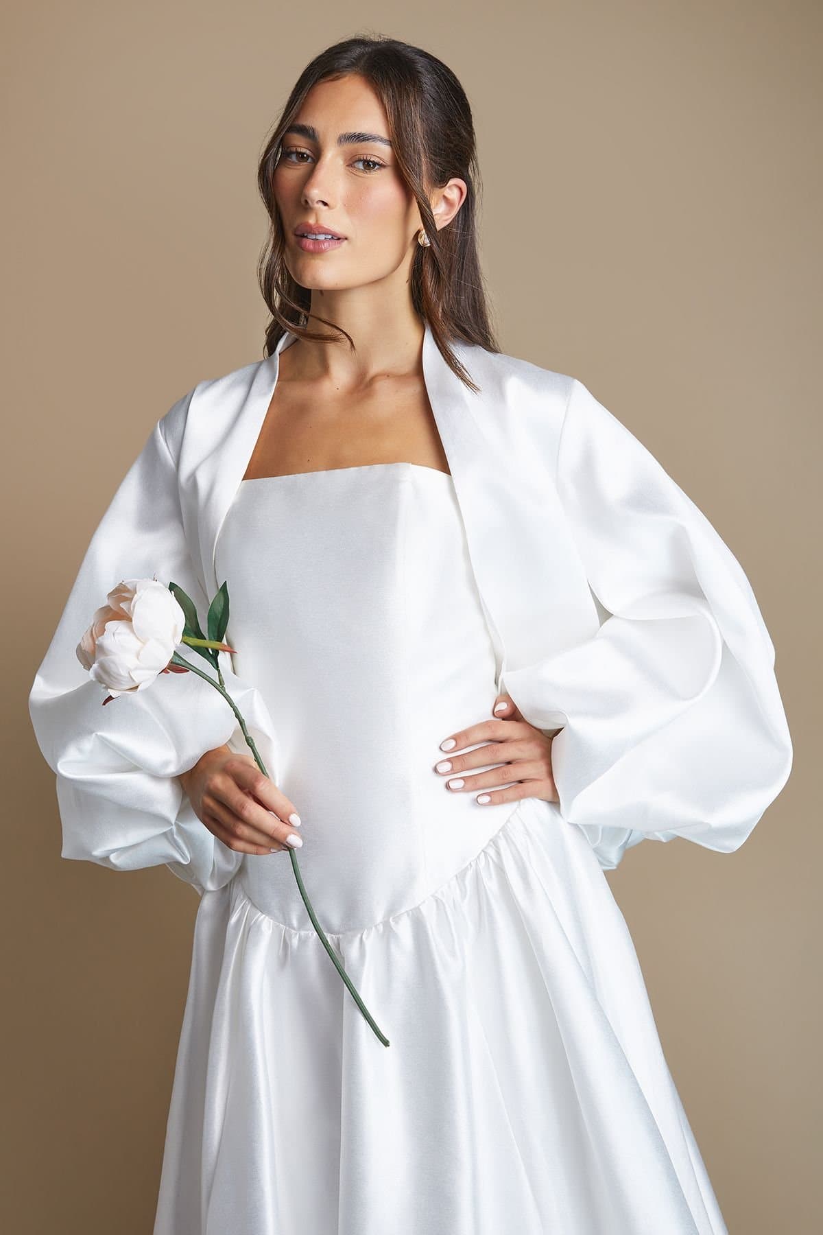 Coast Coast Women's Volume Sleeve Bridal Jacket in Ivory