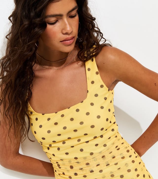 New Look Women's Yellow Spotty Mesh Square Neck Midi Dress New Look - 2