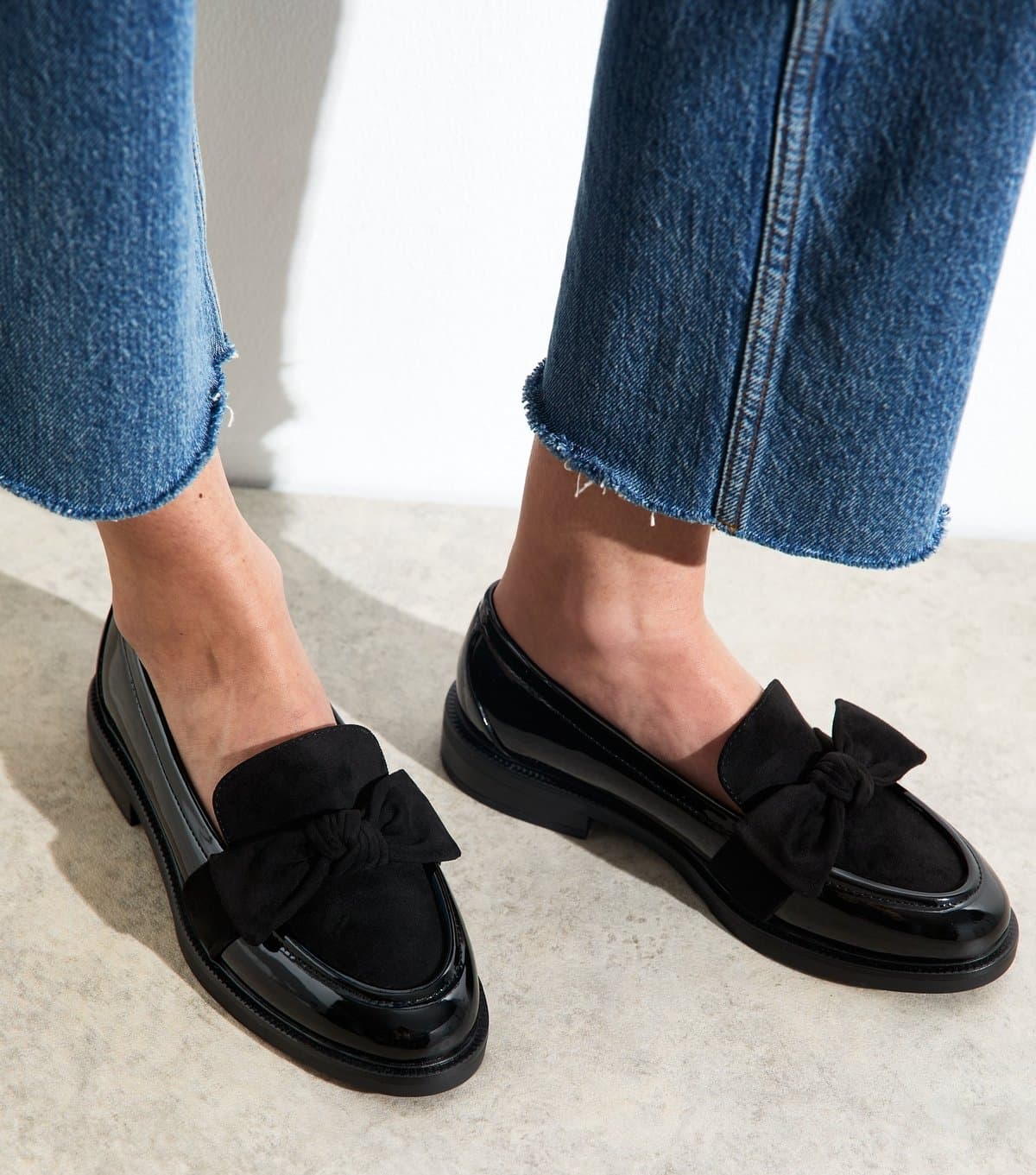New Look Women's Black Faux Patent Bow Appliqued Loafers Vegan New Look