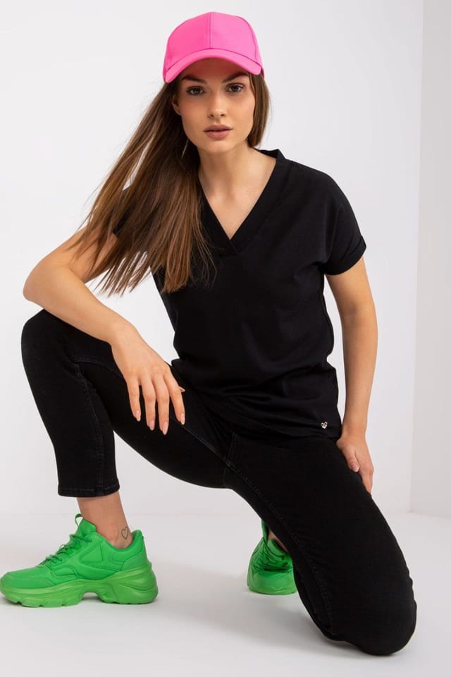 Love Lace Love Lace Women's Everyday Basic Short Sleeve T-Shirt Style 167137 in Black - 2