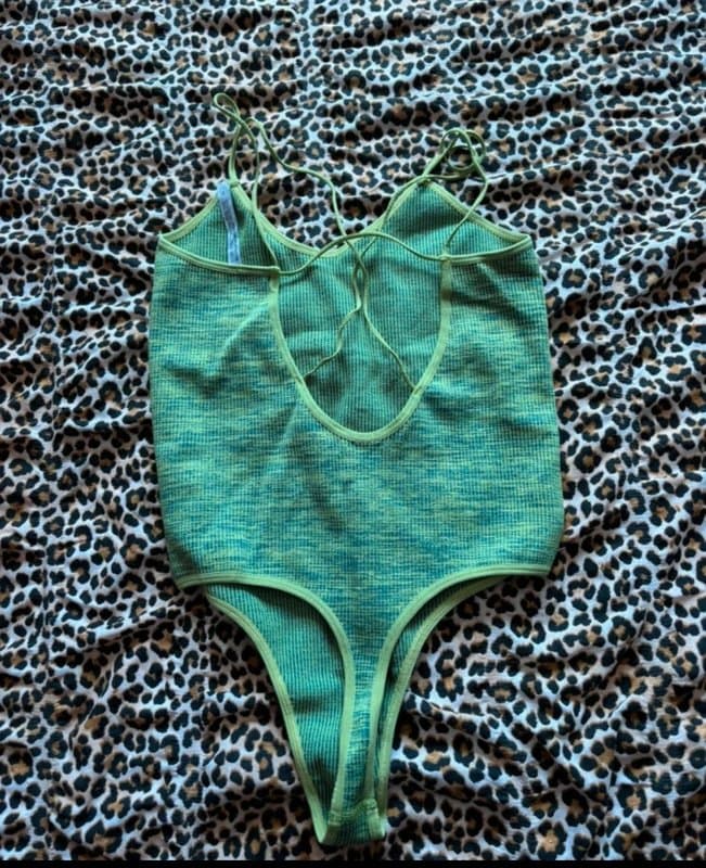 Urban Outfitters Urban Outfitters Green Ribbed Bodysuit – Size L