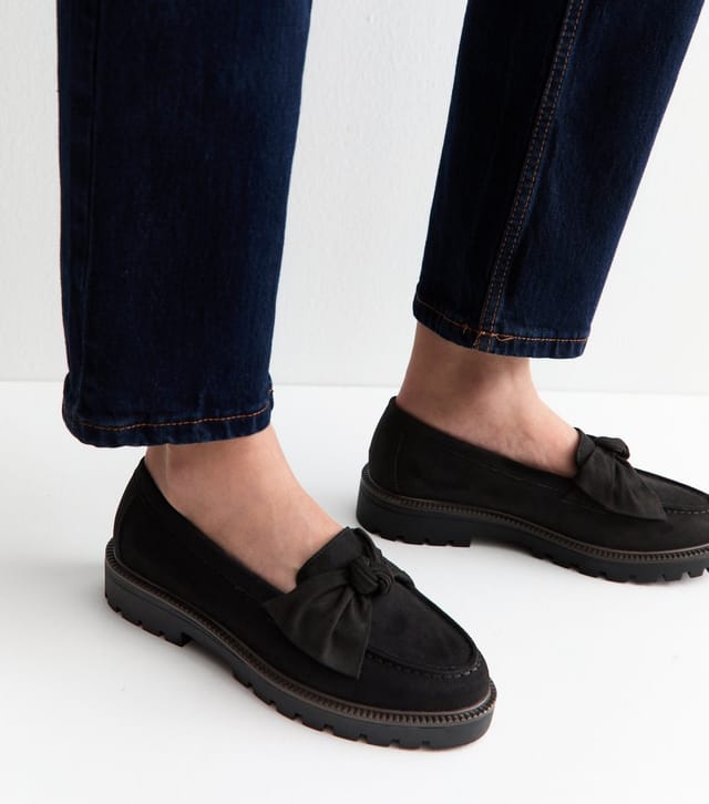 New Look Women's Black Faux Suede Bow Loafers Vegan New Look - 2
