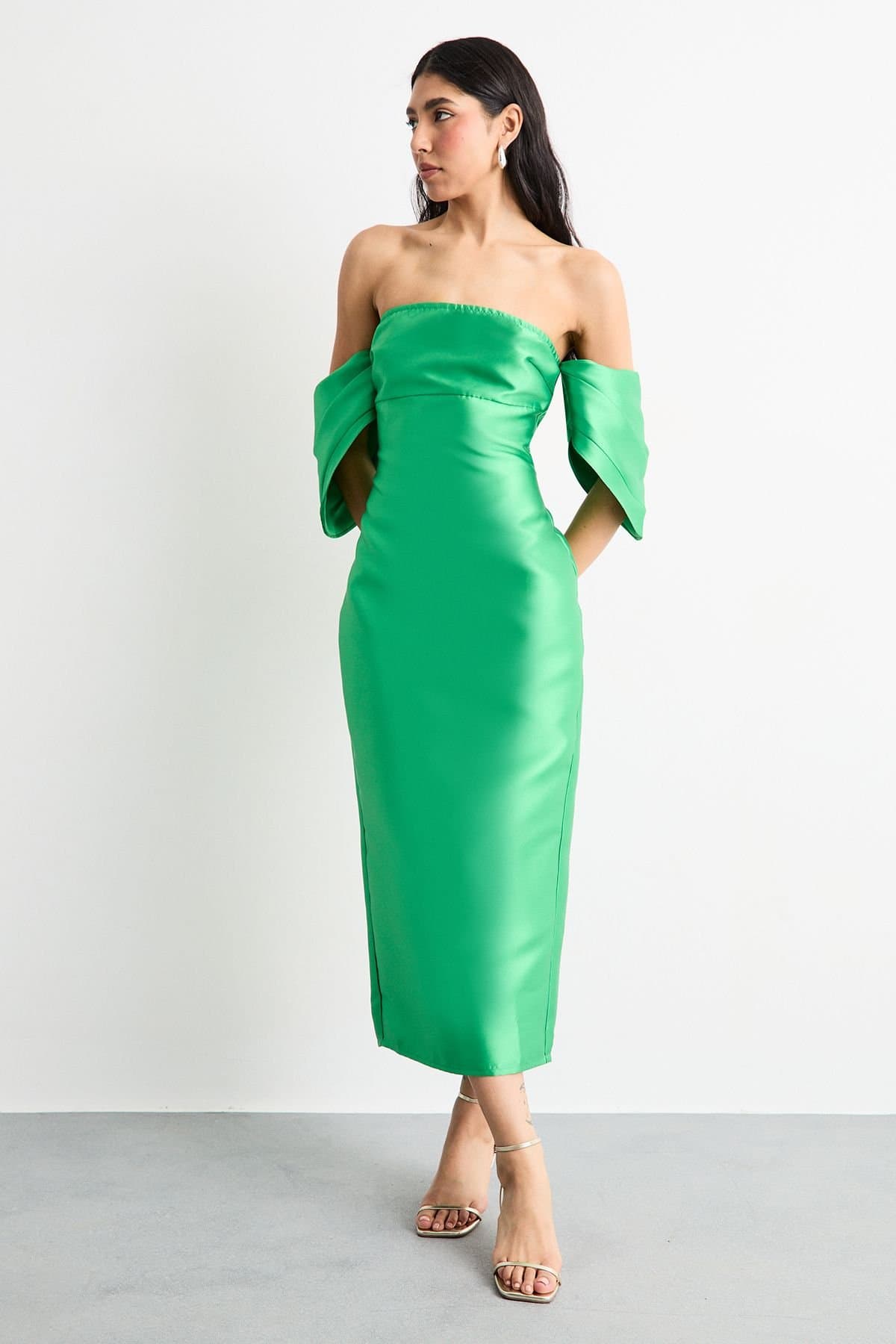 Warehouse Warehouse Women's Structured Puff Sleeve Bardot Midi Dress in Bright Green