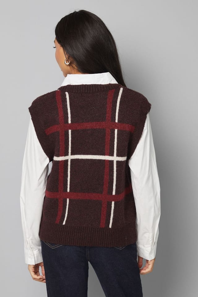 Wallis Wallis Women's 2 in 1 Check Knitted Vest in Burgundy - 3